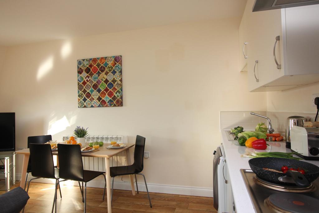 Castle Point Apartments Southampton Premier Lodge Εξωτερικό φωτογραφία