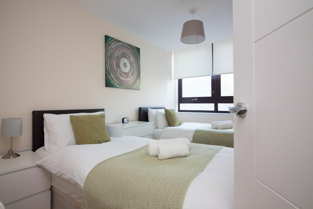 Castle Point Apartments Southampton Premier Lodge Εξωτερικό φωτογραφία